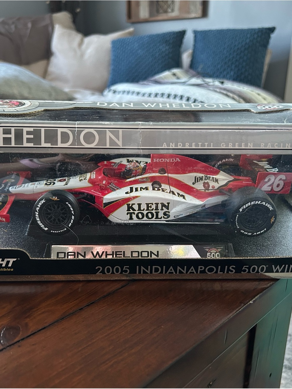 Dan Wheldon #26 IndyCar Diecast - Red & White Klein Tools Jim Beam Livery